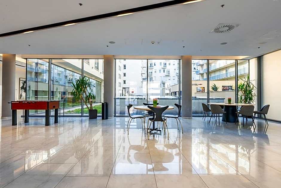 Akeah Verdi Budapest