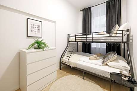 Central City Style Rooms by Home2