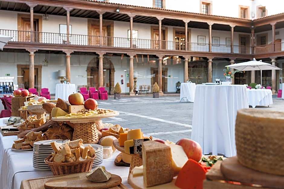 Eurostars Hotel De La Reconquista