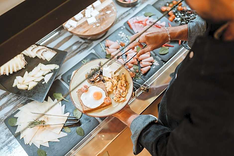 Infinity City Boutique Hotel