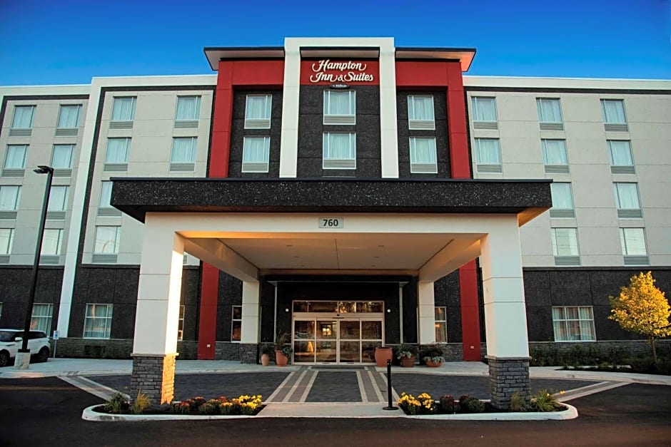Hampton Inn By Hilton & Suites Thunder Bay, Ontario, Canada