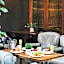 Sheraton Grand Los Angeles