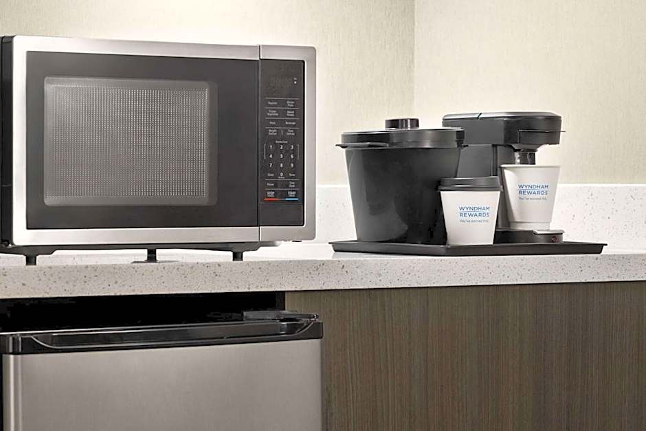 La Quinta Inn & Suites by Wyndham Newark - Elkton