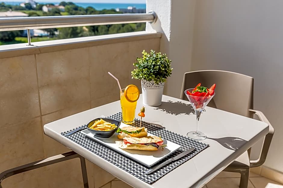 The Navigator - Solaqua