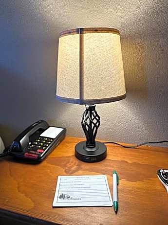 Deluxe Double Room (2 Adults + 1 Child)