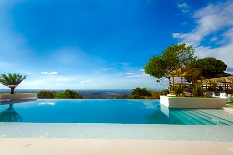 Ultra Winds Mountain Resort