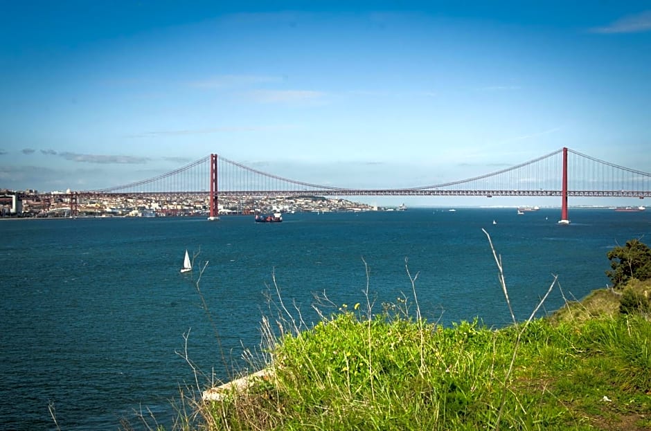 Olá Belém! Cozy Windmill, Stunning views to Lisboa