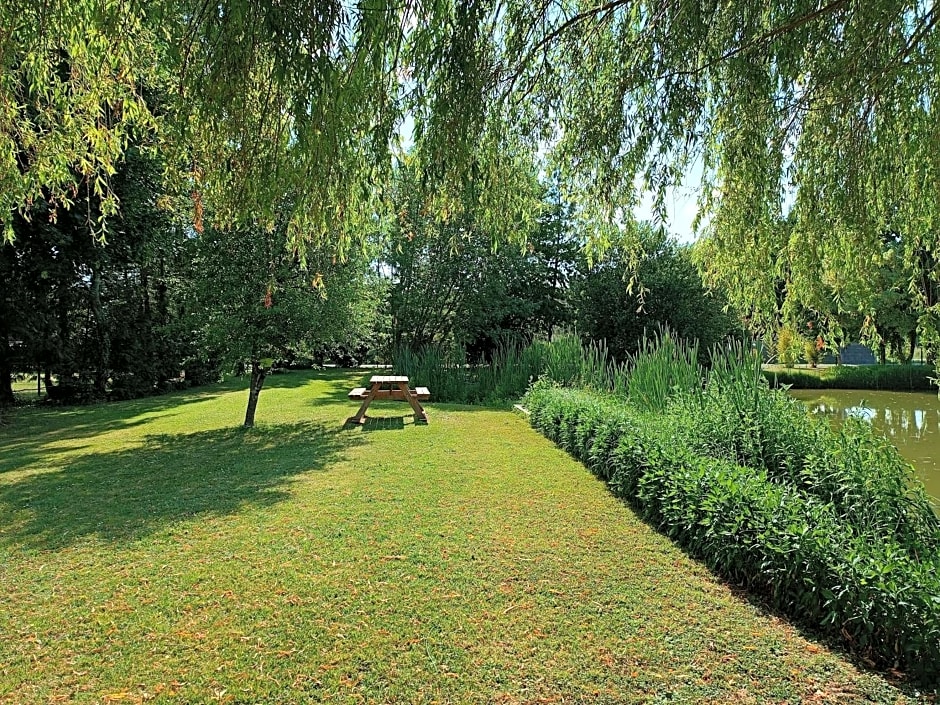 Les ROSEAUX A la Campagne au centre des chateaux de la Loire