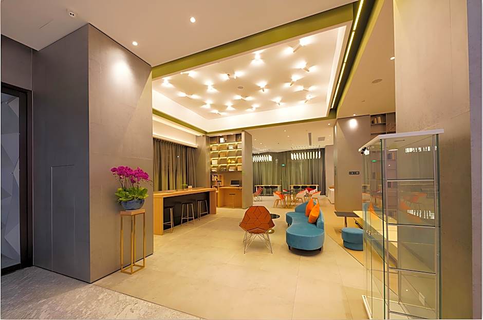 Lereal Inn Ningbo East New City
