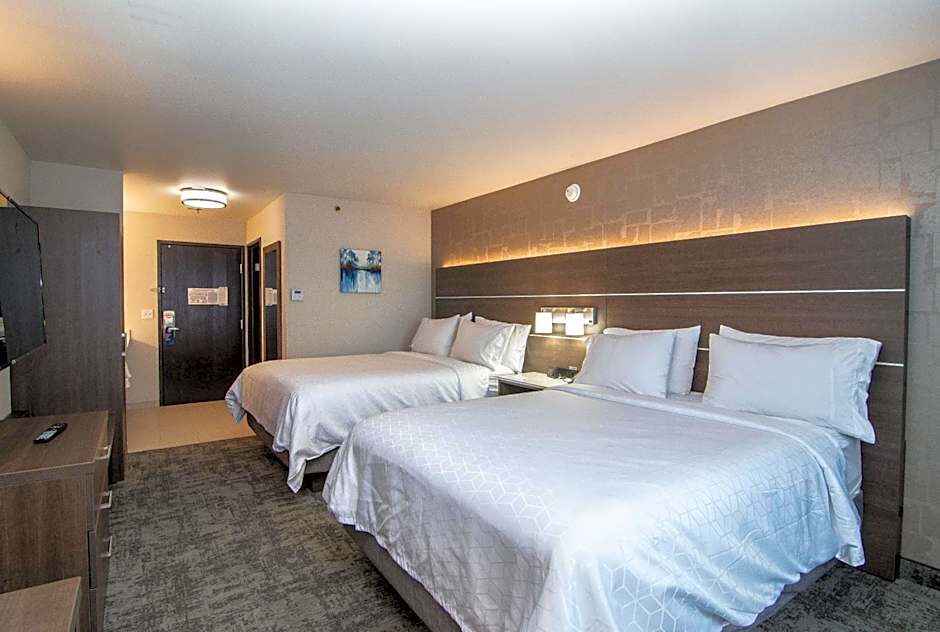 Holiday Inn Express Hotel & Suites Kalispell By IHG