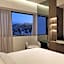 Nur Edge Aparthotel - Acropolis Skyline