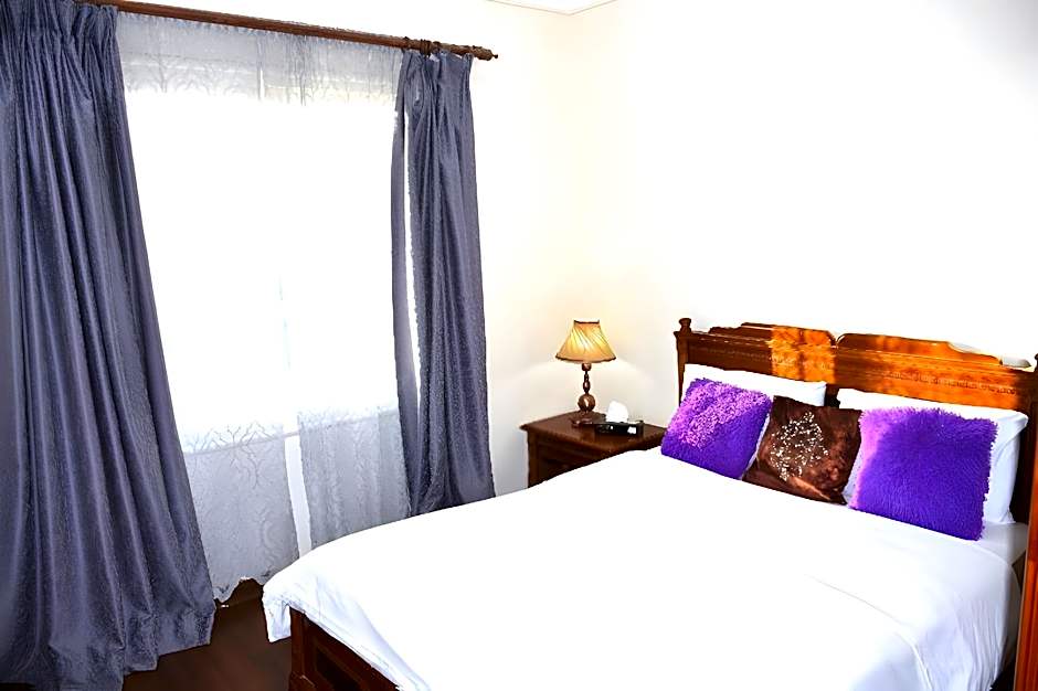 Arinza Tower Quality Suites