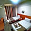 Ceasars Park Hotel