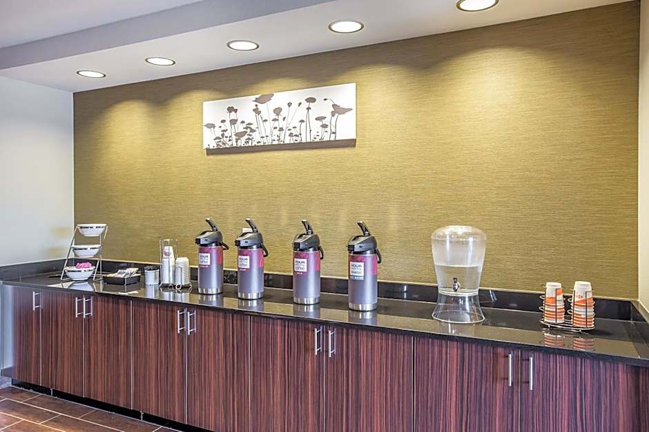 MainStay Suites Cartersville