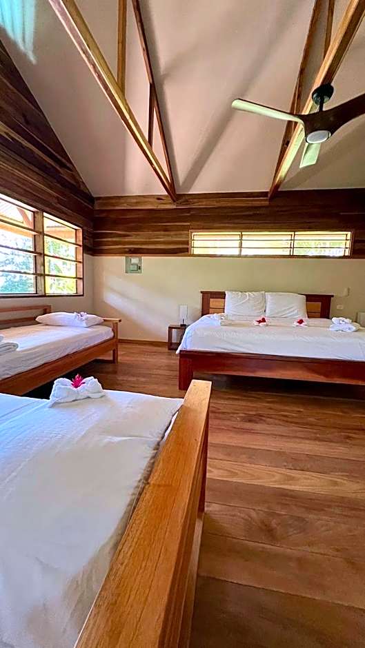 Akwaba Lodge Island Boutique Hotel