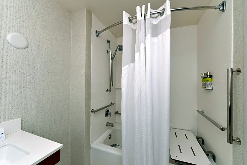 Holiday Inn Express Lodi By IHG