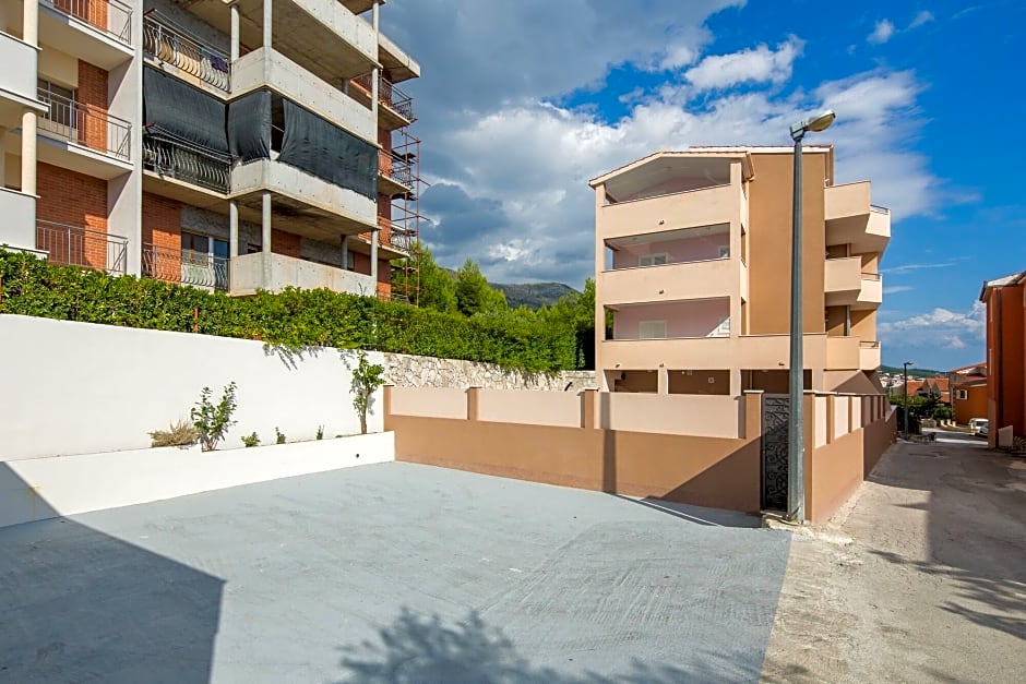 Apartments Villa Kolar