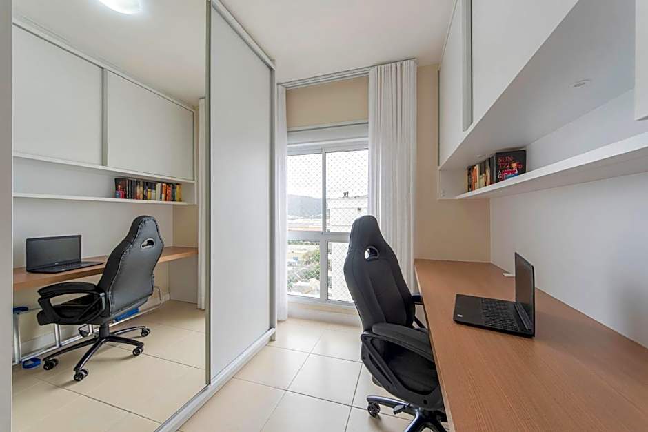 Apto moderno com piscina e academia QN1439