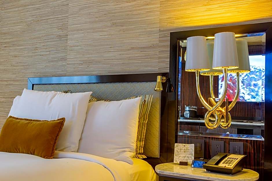 K Tower Boutique Hotel By Lucerna