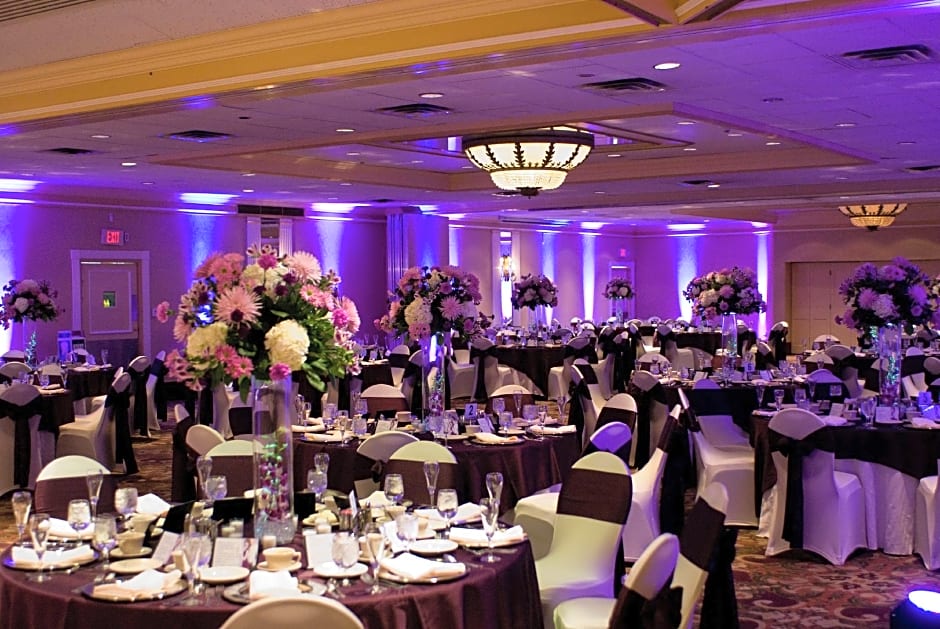 SureStay Plus Hotel by Best Western Lehigh Valley