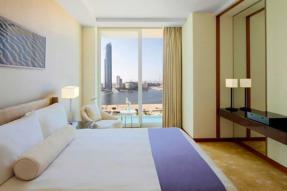 InterContinental Residence Suite Dubai Festival City