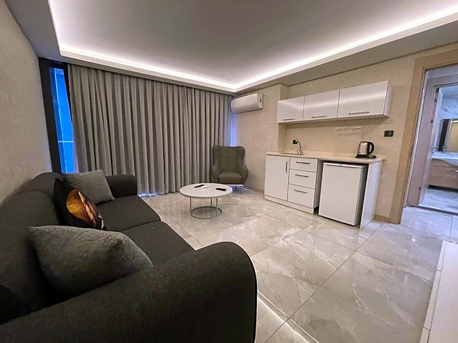 Le Luxe Suites Hotel