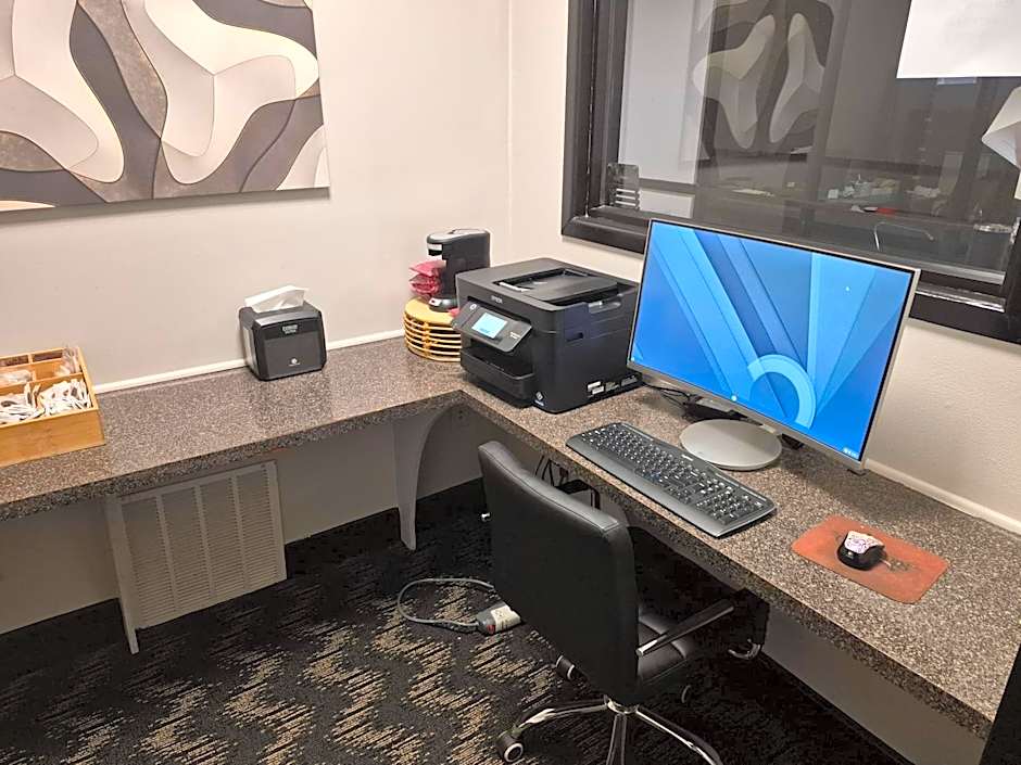 The Inn And Suites At 34 Fifty