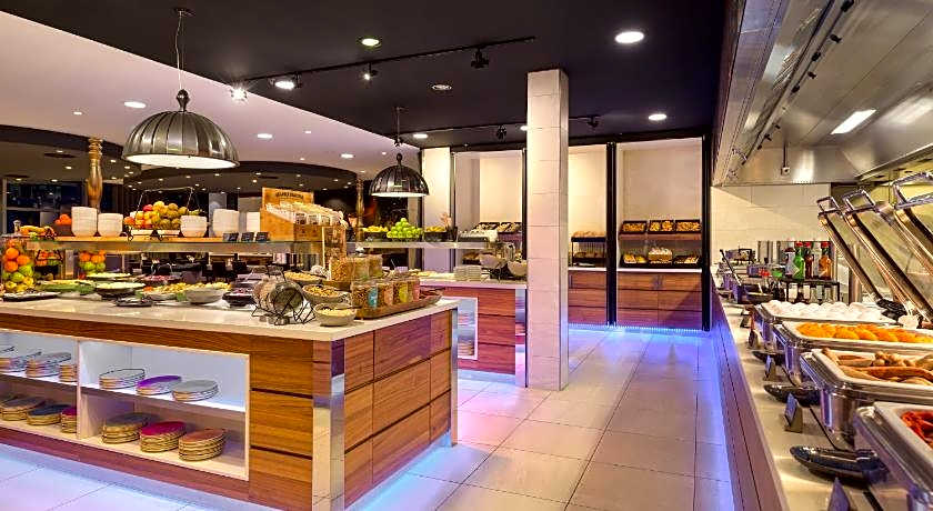 Movenpick Hotel Amsterdam City Centre