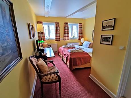 Double or Twin Room with View of the Catedral of Ribe