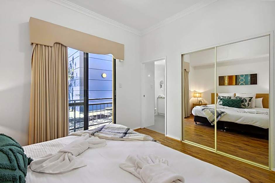 1BDR 1BTH 1PRK - James Street Joy