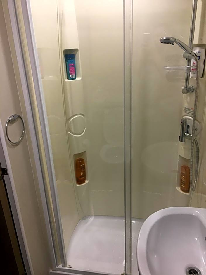 Luxury static caravan, 6 berth, Marine Holiday Park, Rhyl, Wales