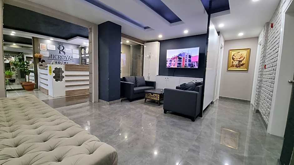 Microyal Hotel