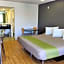 Studio 6-Fresno, CA - Extended Stay