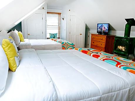 Queen Room
