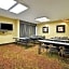 Hampton Inn By Hilton Memphis-Poplar