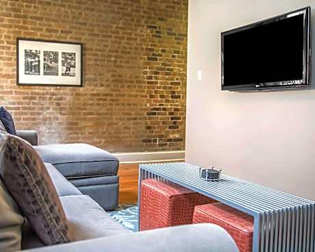 One-Bedroom Suite - Disability Access