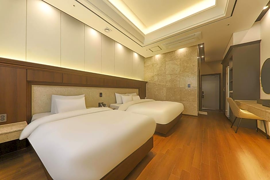 Hotel Demer Mokpo