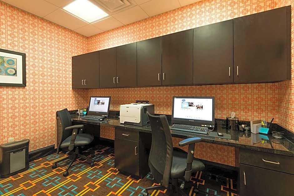 Hampton Inn By Hilton & Suites Clarksville