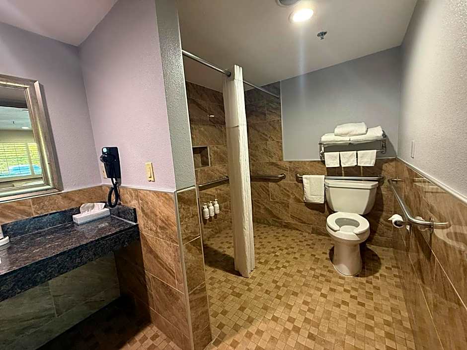 Baymont by Wyndham Manteca