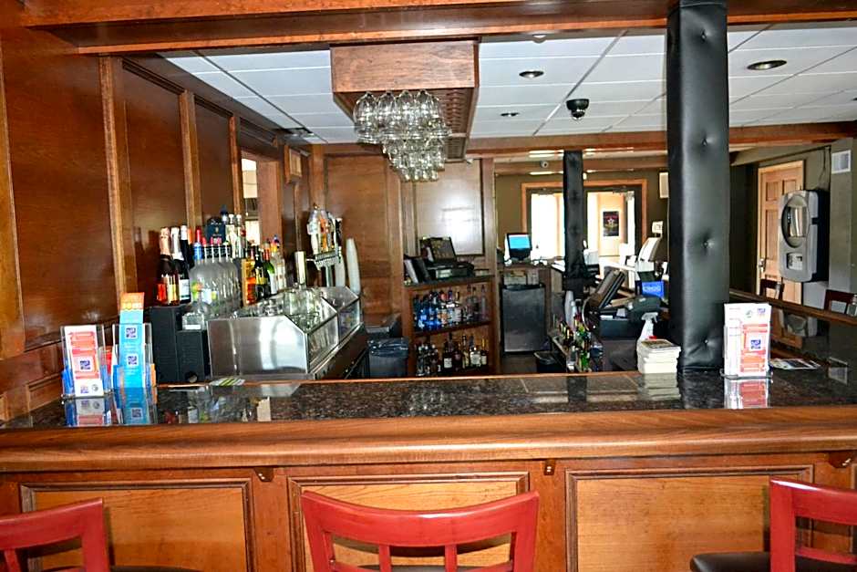Latham Inn