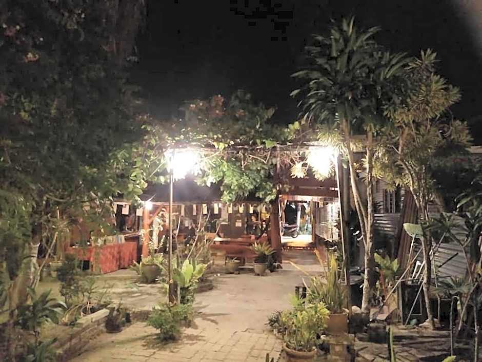 Nazri Nipah Camp Pangkor