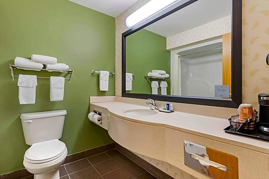 Sleep Inn & Suites Charles City