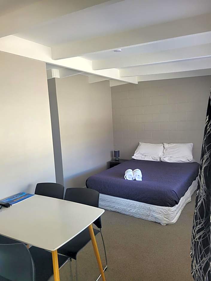 Railway Hotel/Motel Hokitika