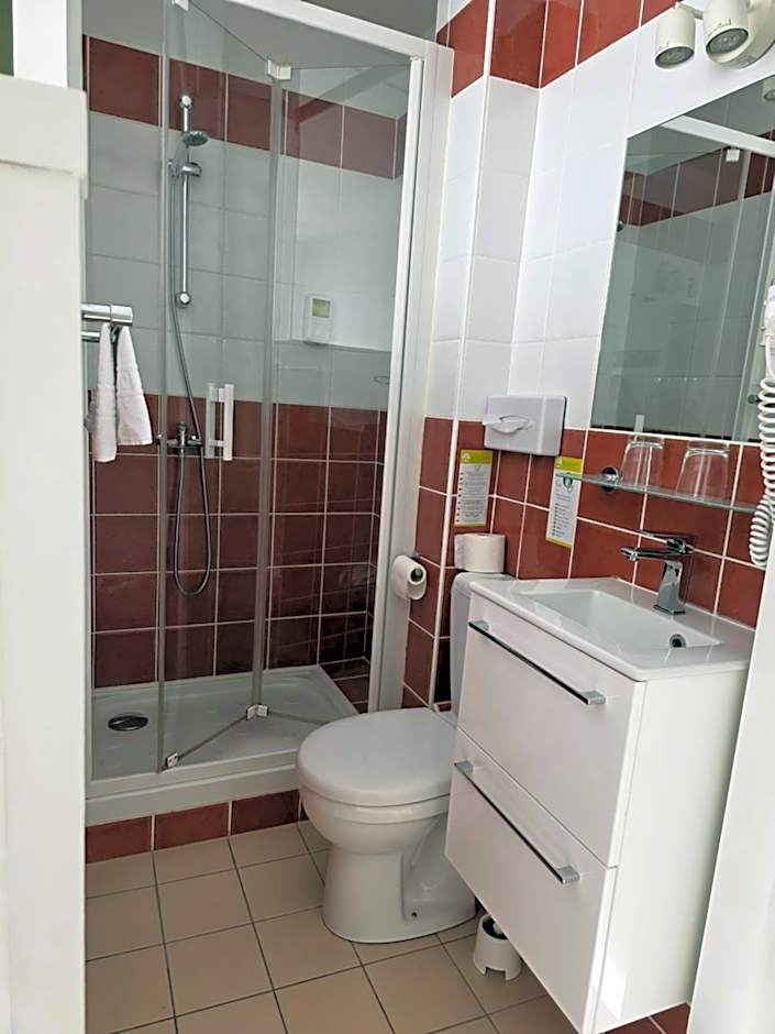 Brit Hotel des Halles