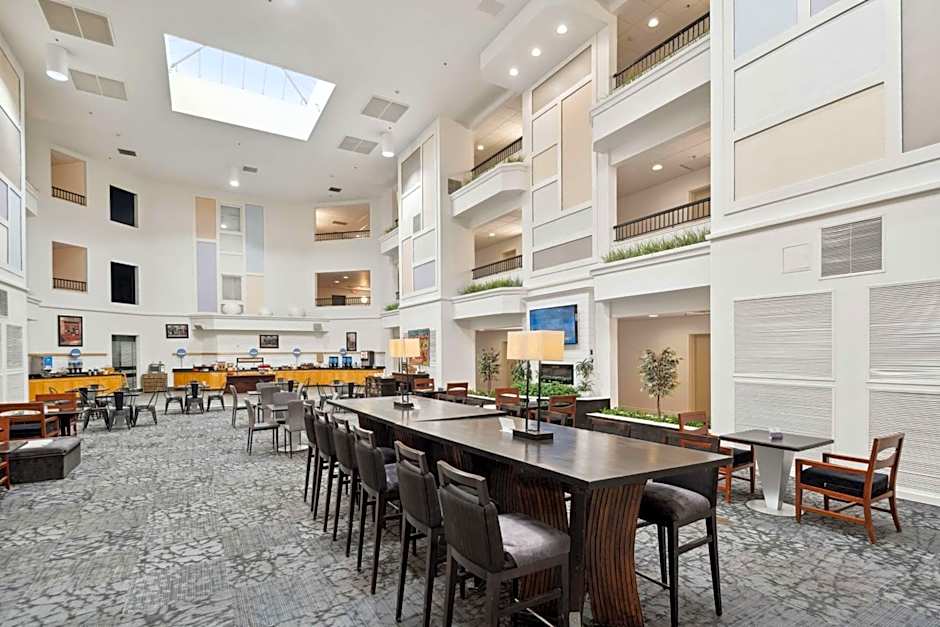 Sonesta Essential Vacaville - Napa Valley