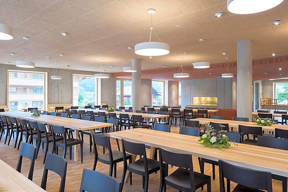 Saanen Gstaad Youth Hostel