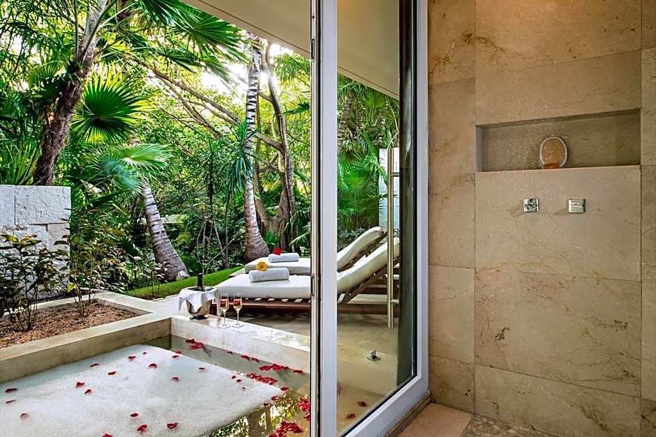 Blue Diamond Luxury Boutique - All Inclusive Adults Only