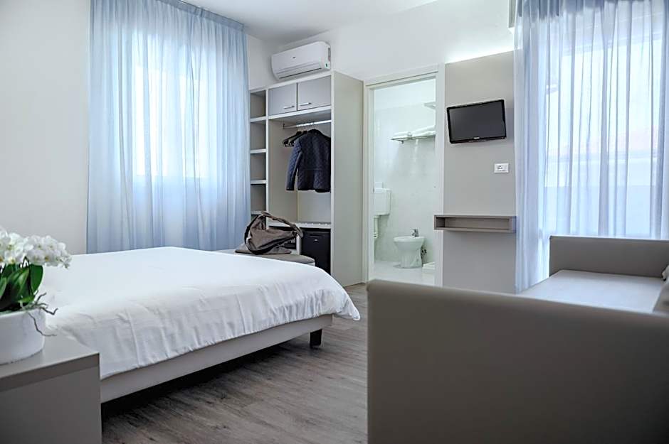 Hotel Etna