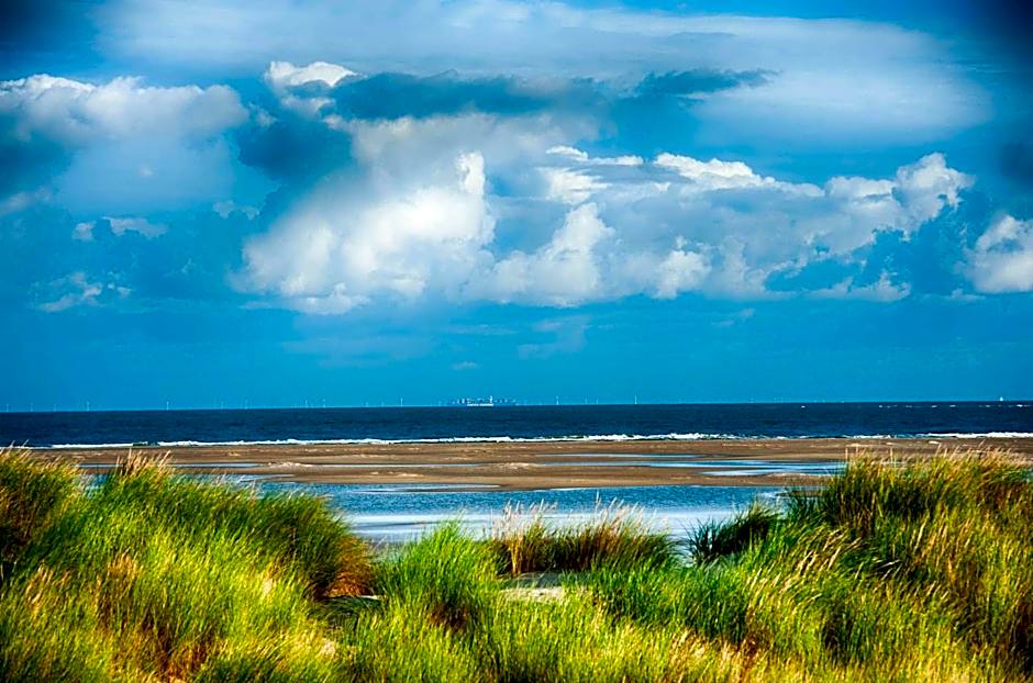 INSEL-LAND-HOTEL MICHAELSEN -Boutique Hotel- im Ostland mit Yoga u Sauna