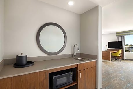 Suite Two Queen Beds